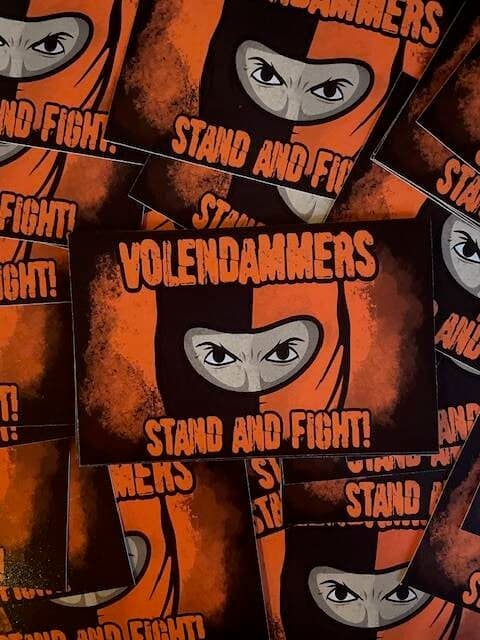Volendammers stand and fight
