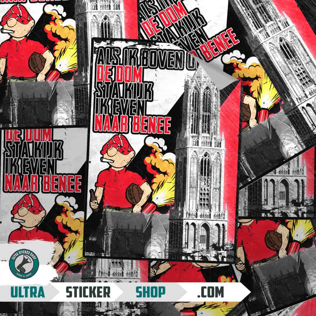 Als ik boven op de dom sta kijk ik even naar benee Stickers