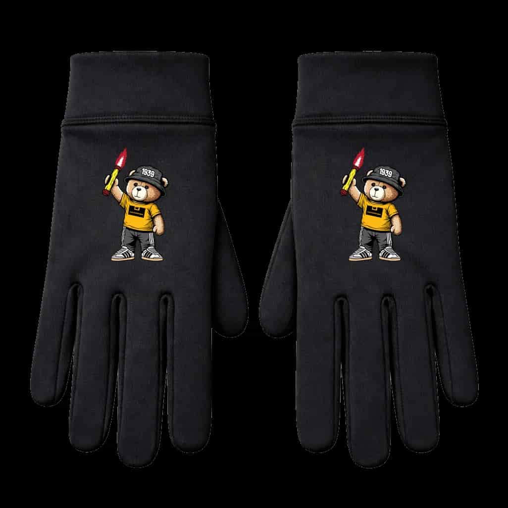 Carrickfergus 1939 bear Gloves